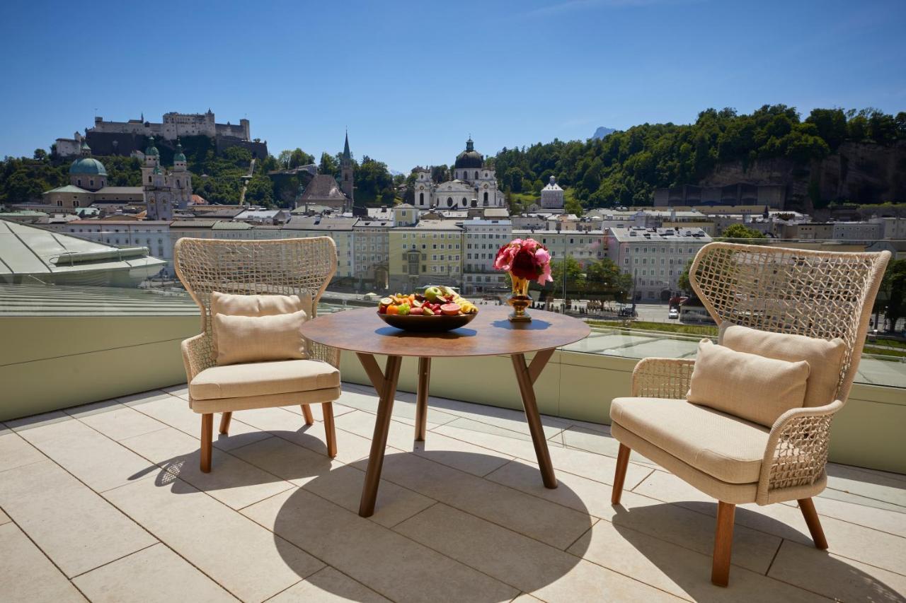 Hotel Sacher Salzburg Kültér fotó View from the rooftop terrace