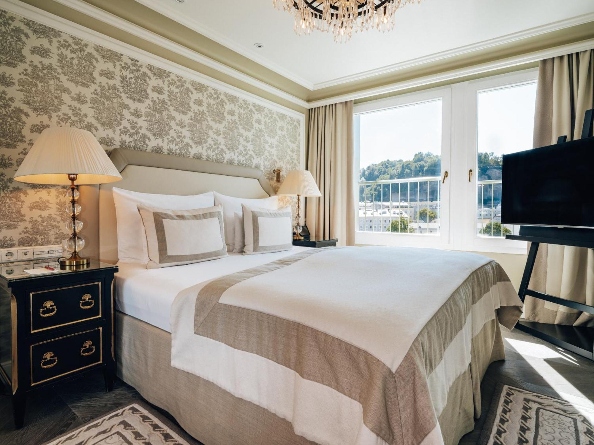 Hotel Sacher Salzburg Kültér fotó Deluxe room